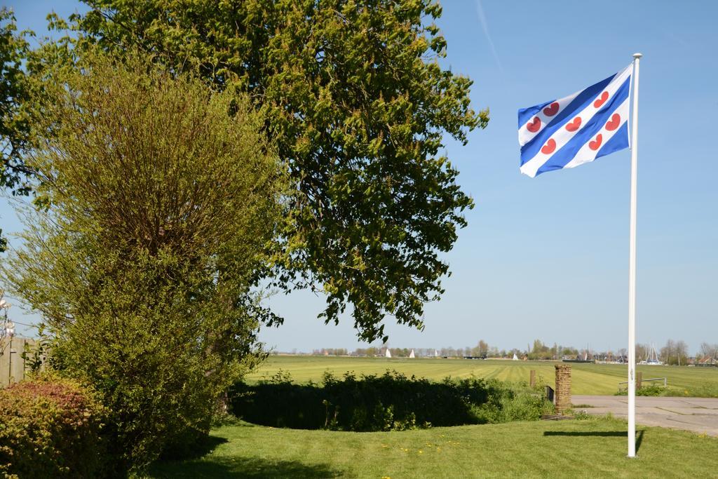 Boerderij Appartementen Under De Wol - Sudwest Fryslan Oudega  Экстерьер фото